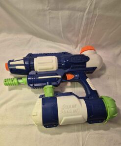 Super soaker toy gun