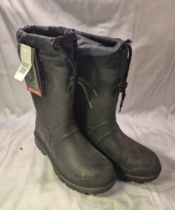 Size 7 insulated boots