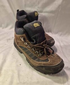 Size 10 m outdoor shoes