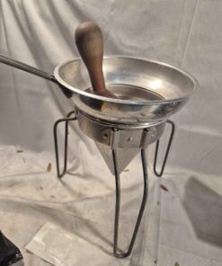 3 legged fruit saucer