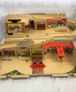 Mattel Hot Wheels Service Center