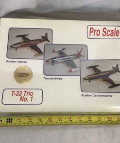 Pro Scale 1:72 T-33 Trio Model Kit