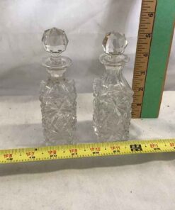 Vinegar/Oil. Duets with stoppers (chipped)