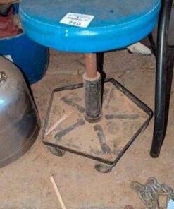 Mechanic stool