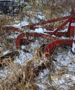 Massey Ferguson 3 furrow Plow 3 Point