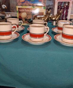 Kun-Lan Tea cups and saucers