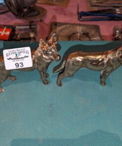 Metal Dog Statues