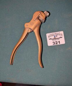 Somax No. 250 Saw Set tool