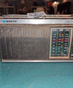 Sanyo Radio Model 7413