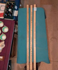 Advertising metre sticks