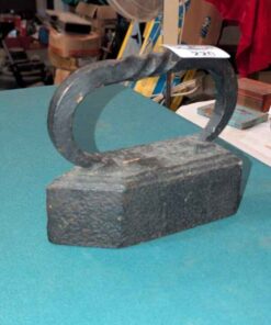 Cast Iron with Twist Handle