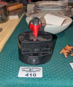 Automatic toothpick dispenser