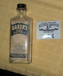Baker's Pure Extract bottle