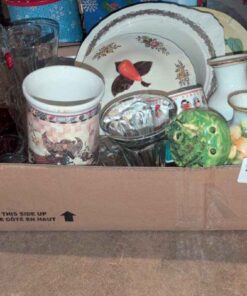 Beer glasses, bud vases, vases, mugs, miniatures, Sundae bowl, etc