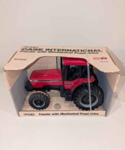 1/16 scale Case International 7130 Magnum  tractor- new in the box