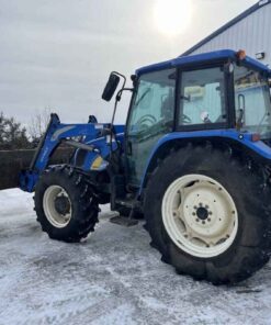 2011 New Holland T5050 with cab & Stoll FZ20 loader
