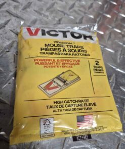 Victor pack of two wide pedal mouse traps