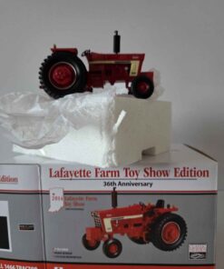 1/32 - 2014 Lafayette Farm Toy Show - International 1466 - New in box