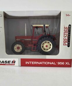 1/32 - International 956 XL - Prestige Collection - New in box