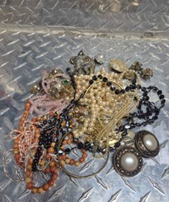Assorted jewelry etcetera