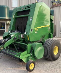 John Deere 450M Round Baler
