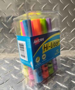 Avery pack of 12 highlighters