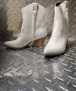 White ladies cowboy boots size 7