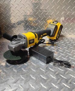 Cordless grindr with battery and charger