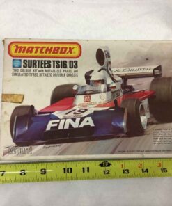 Model Kit 1:24 scale - Surtees TS16/03