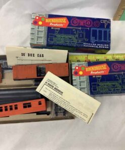 Roundhouse Model Kits (2)