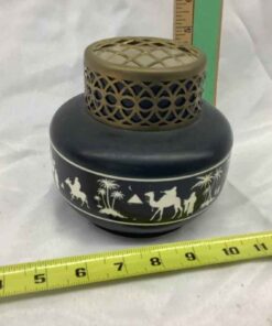 Falconware Floral with Frog