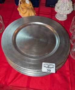 Set of 8 Plastic Silver Charger plates