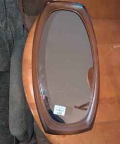 Oval wall mirror