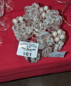 Jeweled gift box accent