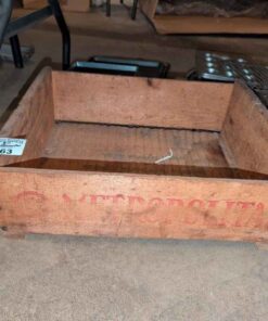 "Metropolitan" wood box