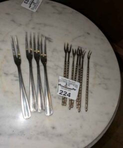 Cocktail and fruit forks