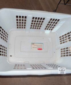 Rubbermaid Laundry hamper