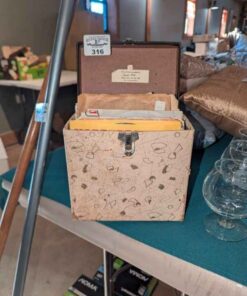 Assorted 45 speed record albums