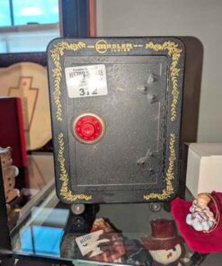 Vintage Mosler Jr. coin bank safe