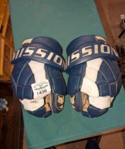 Mission Hockey gloves