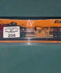 CAT scale 1:87 Semi tractor with Lowboy diecast CAT machine replica