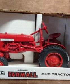 Farmall Cub