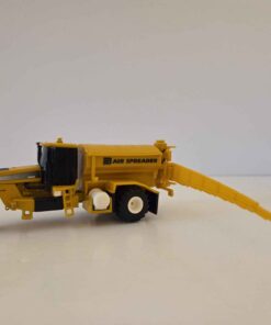 1/64 - AG-Chem 8103 Terra Gator with Dry Fertilizer Load - Loose/No Box (previously displayed)
