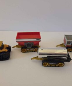 1/64 - CAT Challenger 45 Tractor with Grain Buggy / Manure Spreader / Sprayer on VFS CAT undercarriages - Loose/No Box