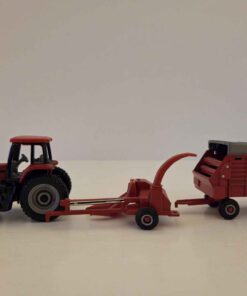 1/64 - Case iH MX200 Tractor with 781 Forage Harvester / Forage Wagon - Loose/No Box (previously displayed) - Made by ERTL
