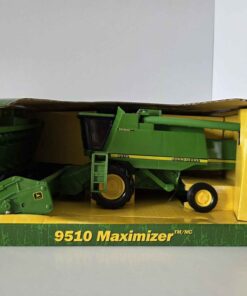 1/28 - John Deere 9510 Maximizer Combine - New in box