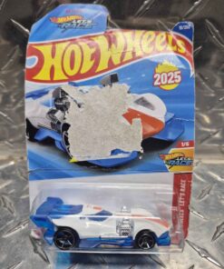 Hot wheels super twin mill.... Distress package