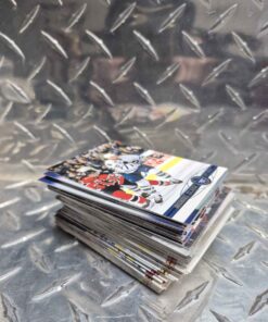 Collectors delight 100 unsorted and uncirculated hockey cards cards from top card makers including upper deck Tim Hortons.Spectrum and more