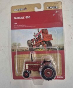 Farmall 806 die cast collectible 1/64 scale