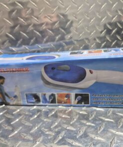 Travel steaming brush